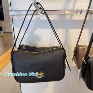 NWT Coach Kailey Shoulder Bag Gold/black Leather cy707